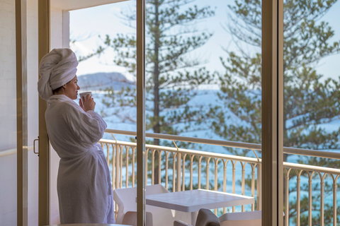 Crowne Plaza Terrigal - Accommodation NSW 1