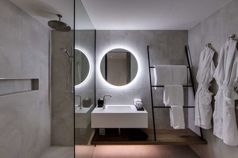 Oval Hotel - Accommodation NSW 2