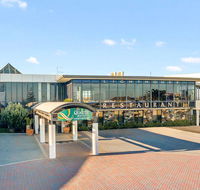 Quality Hotel Lighthouse - Accommodation NSW
