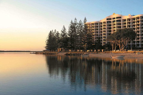 Ramada Resort Golden Beach - Accommodation NSW 2