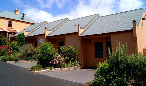 Meredith House and Mews - Accommodation NSW 0