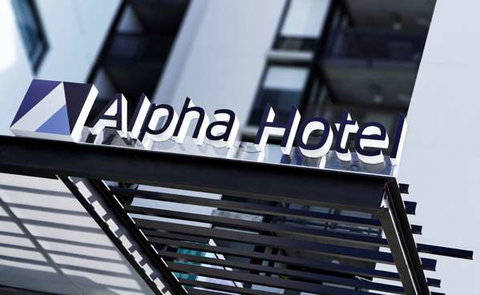 Alpha Mosaic Hotel - Accommodation NSW 2