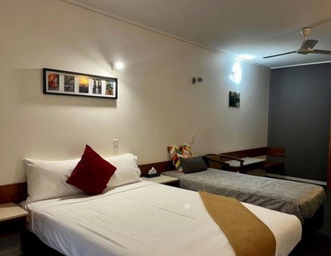 Ayr Traveller's Motel - Accommodation NSW 1
