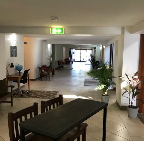 Ayr Traveller's Motel - Accommodation NSW 2