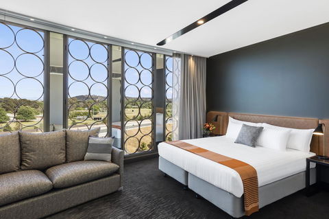 Vibe Hotel Canberra - Accommodation NSW 24