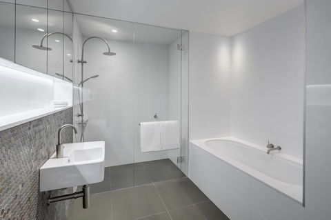 Vibe Hotel Canberra - Accommodation NSW 32