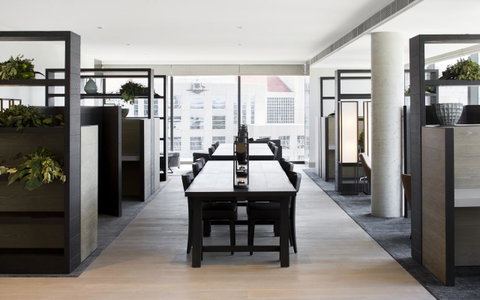Little National Hotel Canberra - Accommodation NSW 4