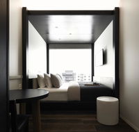 Little National Hotel - Accommodation NSW