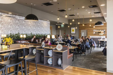 Abode Woden - Accommodation NSW 12