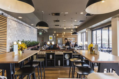 Abode Woden - Accommodation NSW 1