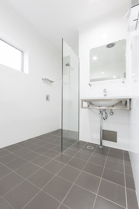 Forrest Hotel & Apartments - Accommodation NSW 16