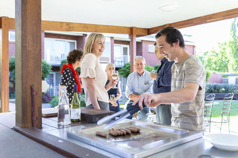 Forrest Hotel & Apartments - Accommodation NSW 22