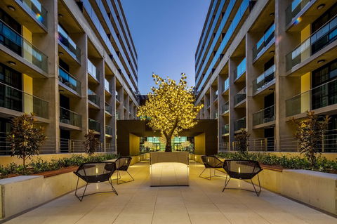 Avenue Hotel Canberra - Accommodation NSW 22