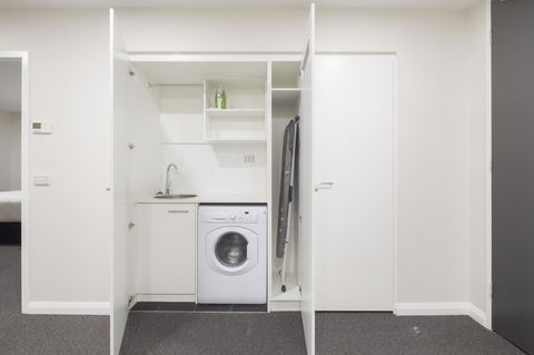 Avenue Hotel Canberra - Accommodation NSW 26