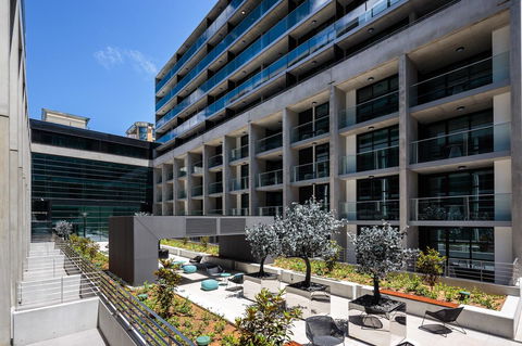 Avenue Hotel Canberra - Accommodation NSW 5