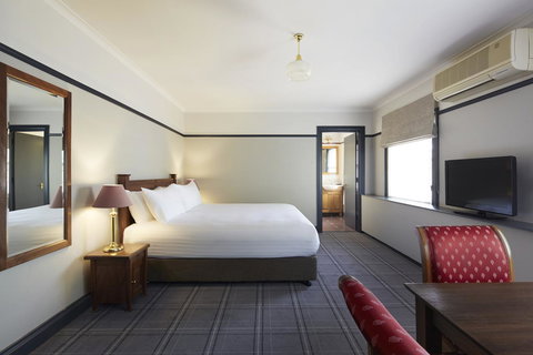 Brassey Hotel - Managed By Doma Hotels - Accommodation NSW 5