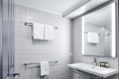 Brassey Hotel - Managed By Doma Hotels - Accommodation NSW 15