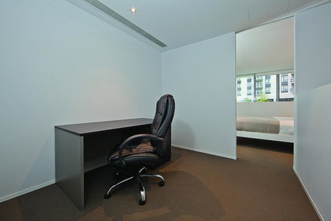 Realm Park 39 Barton ACT - Accommodation NSW 17