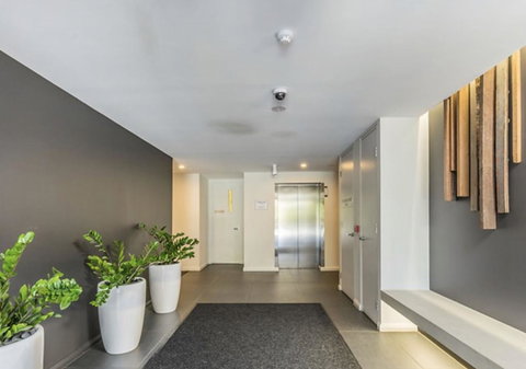 Modern Executive Apt@Barton*1BR*WiFi*Gym*Secure Parking*Canberra - Accommodation NSW 16