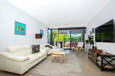 Accommodate Canberra - Parbery - Accommodation NSW 21