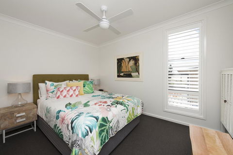 Mollymook Beachfront Penthouse 9 - Accommodation NSW 2