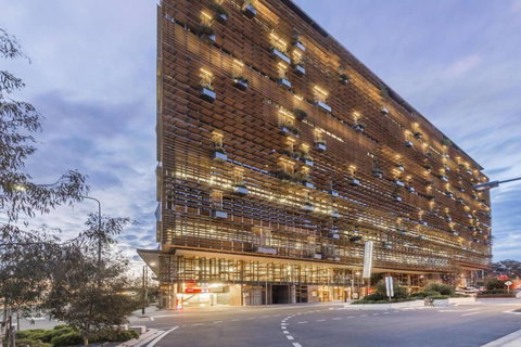 Canberra Luxury Apartment 3 - Accommodation NSW 5