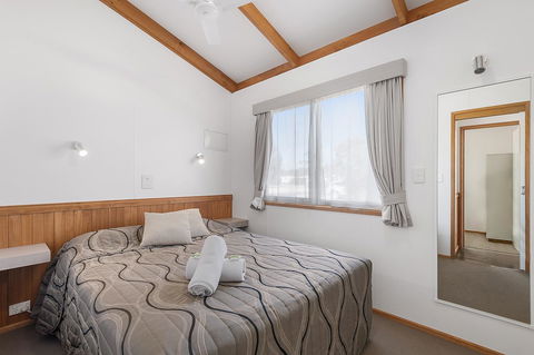 Port Broughton Tourist Park - Accommodation NSW 15