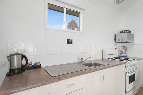 Port Broughton Tourist Park - Accommodation NSW 39
