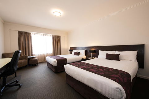 Hotel Grand Chancellor Adelaide - Accommodation NSW 2