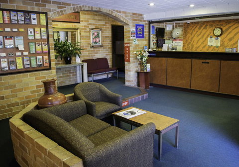 Windsor Terrace Motel - Accommodation NSW 14