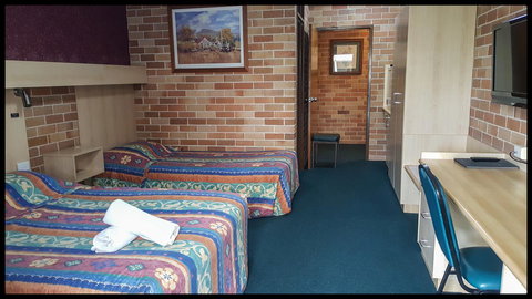 Windsor Terrace Motel - Accommodation NSW 8