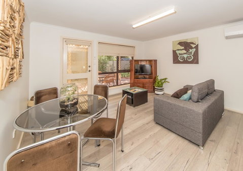 Tanunda\'s Magpie House - Accommodation NSW 13