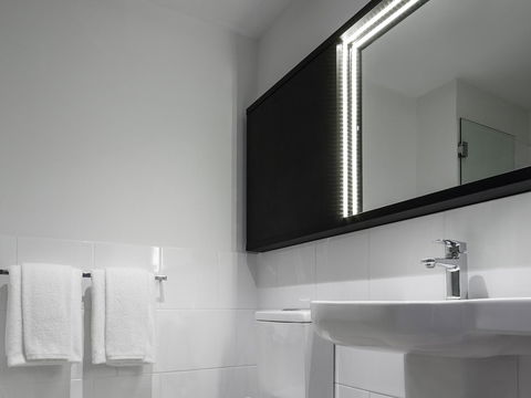 Ibis Adelaide - Accommodation NSW 10
