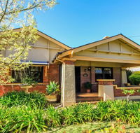 Ambrosia Holiday Home - Accommodation NSW