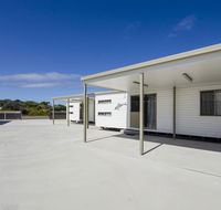 Rocks Retreat Cabin - Dolphin - Accommodation NSW