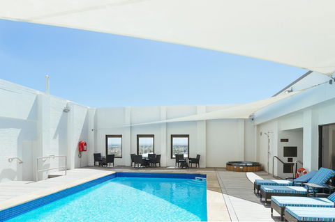 Stamford Plaza Adelaide - Accommodation NSW 4