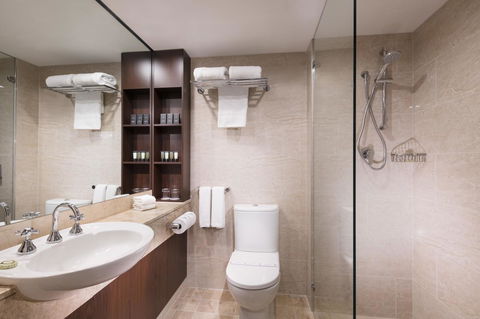 Stamford Plaza Adelaide - Accommodation NSW 9