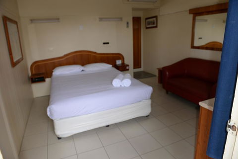 Ardeanal Motel - Accommodation NSW 18