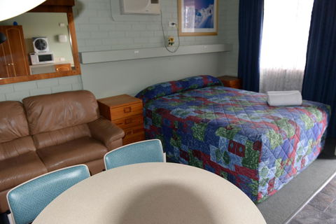 Ardeanal Motel - Accommodation NSW 43