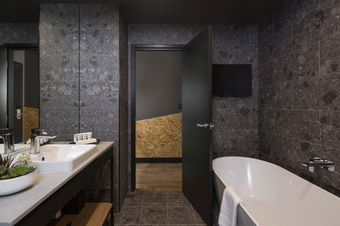 Marion Hotel - Accommodation NSW 35