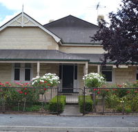Tin House in Tanunda - Accommodation NSW
