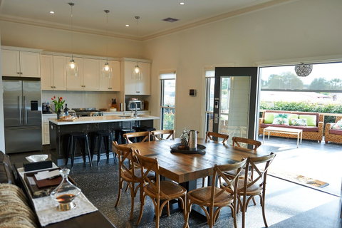 Barossa Bed & Breakfast - Accommodation NSW 7