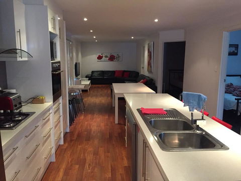 Home On Torrens - Accommodation NSW 1
