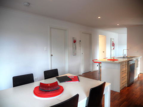 Home On Torrens - Accommodation NSW 21
