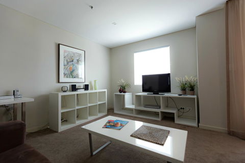 Adelaide DressCircle Apartments - North Terrace - Accommodation NSW 13