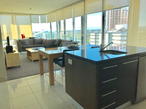 Adelaide DressCircle Apartments - North Terrace - Accommodation NSW 3