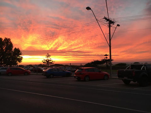 Adelaide - Semaphore Beach Front - Accommodation NSW 4