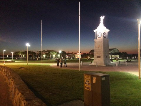 Adelaide - Semaphore Beach Front - Accommodation NSW 30