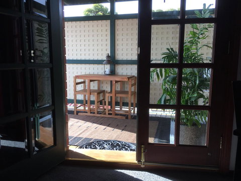 Wine And Roses Bed And Breakfast - Accommodation NSW 34