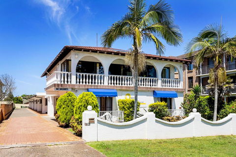 OCEAN BREEZE MOTEL - Accommodation NSW 0